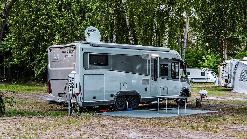 114 Camping Waren